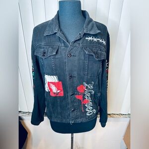 rue 21 Blessed Black Jean Jacket Embroidery Flowers Praying Hands Size Small